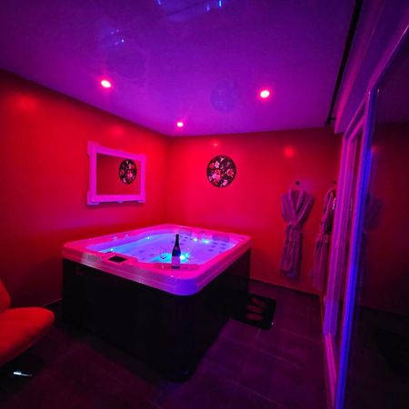 Bulles De Plaisir Hotel Saint-Maurice-l'Exil Eksteriør billede